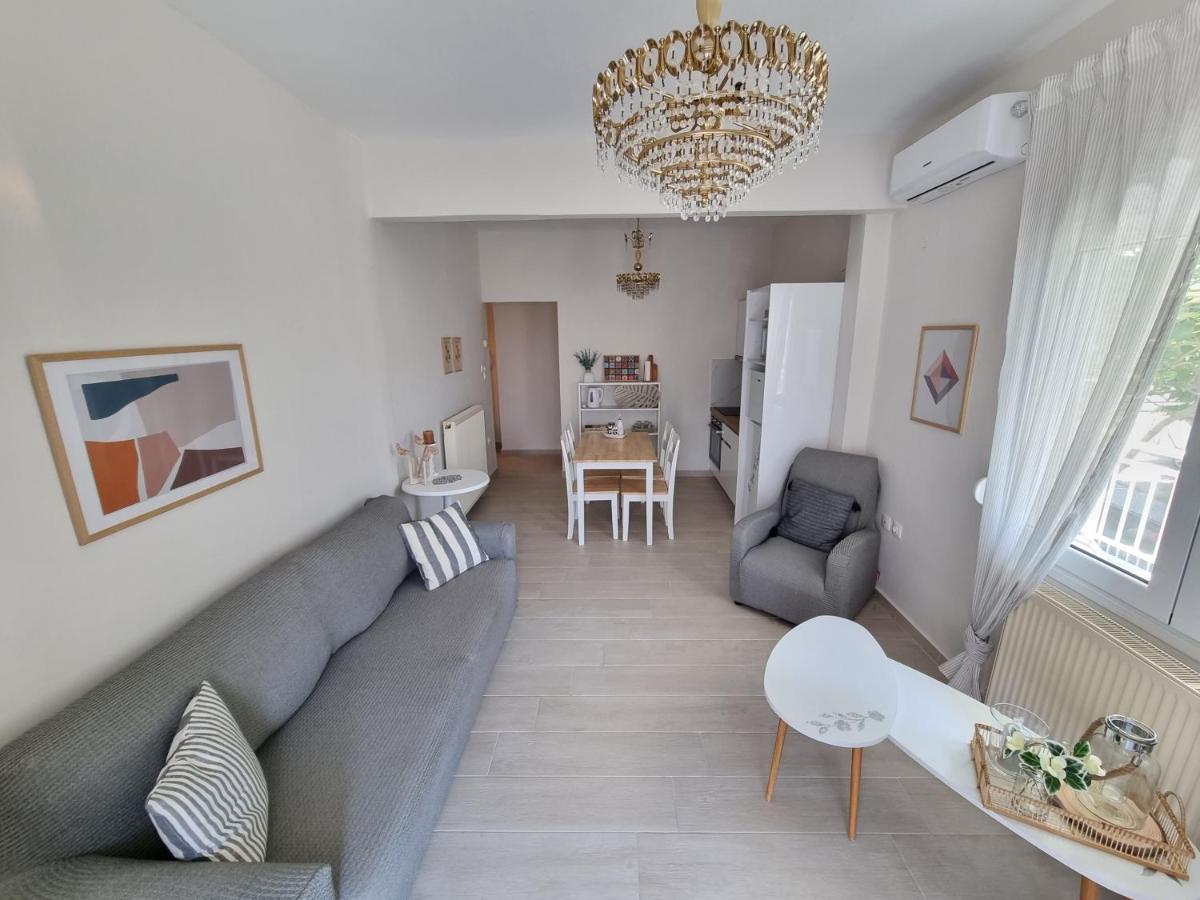 Our Home-Fully Renovated Apartments And Studios By The Sea ニキティ エクステリア 写真